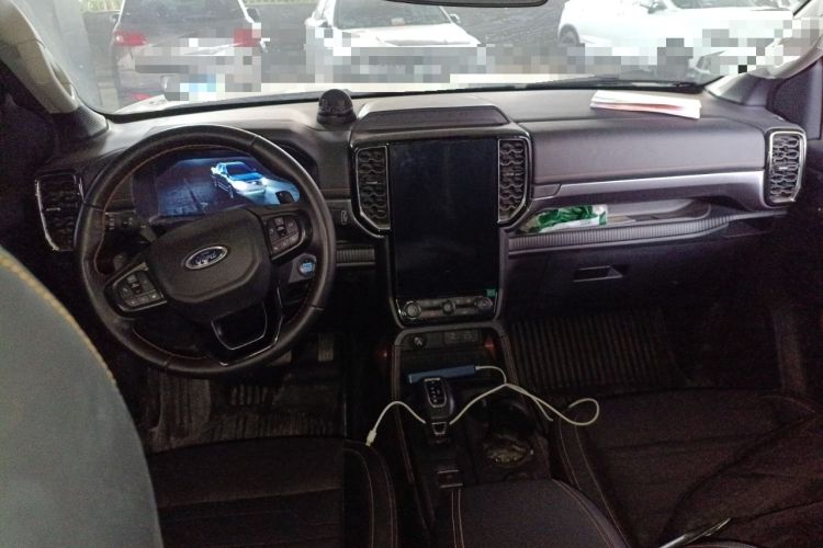 Used Ford Ranger 2023 Trailblazer 4x4 Automatic Version – Gasoline Center Console