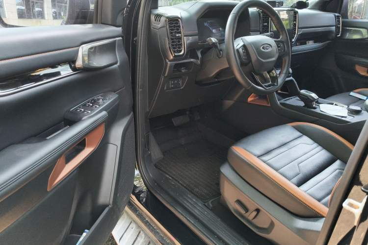 Used Ford Ranger 2023 Trailblazer 4x4 Automatic Version – Gasoline Driver Seat