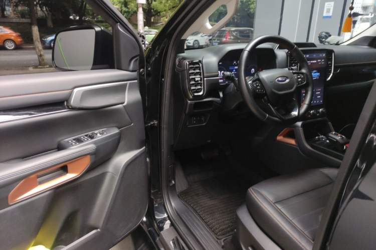 Used Ford Ranger 2023 Trailblazer 4x4 Automatic Version – Gasoline Driver Seat