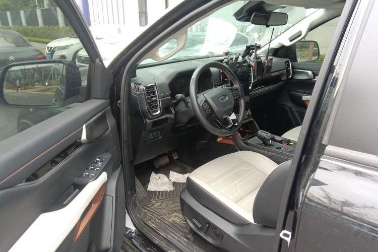 Used Ford Ranger 2023 Trailblazer 4x4 Automatic Version – Gasoline Driver Seat