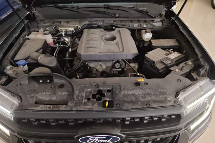Used Ford Ranger 2023 Shanlin 4x4 Manual Transmission Gasoline Model Engine Bay