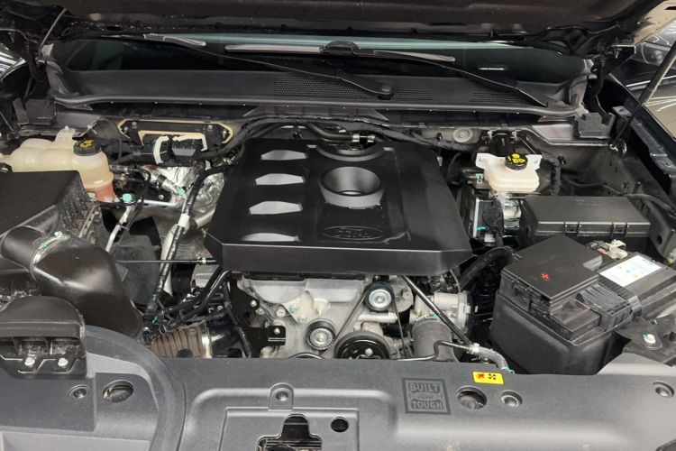 Used Ford Ranger 2023 Wild Terrain 4x4 Automatic Version Gasoline Engine Bay