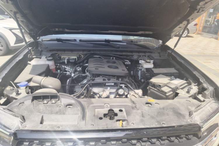 Used Ford Ranger 2023 Trailblazer 4x4 Automatic Version – Gasoline Engine Bay