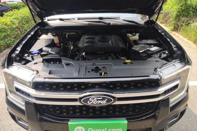 Used Ford Ranger 2023 Trailblazer 4x4 Automatic Version – Gasoline Engine Bay
