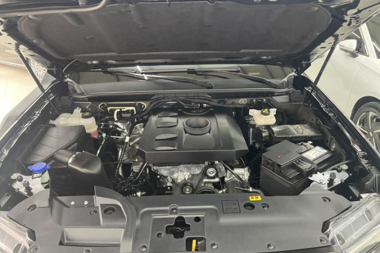 Used Ford Ranger 2023 Trailblazer 4x4 Automatic Off-Road Version – Gasoline Engine Bay
