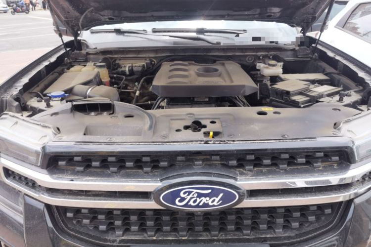Used Ford Ranger 2023 Trailblazer 4x4 Automatic Version – Gasoline Engine Bay