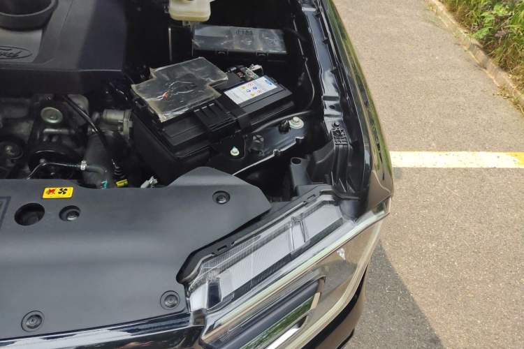 Used Ford Ranger 2023 Trailblazer 4x4 Automatic Version – Gasoline Engine Bay Left