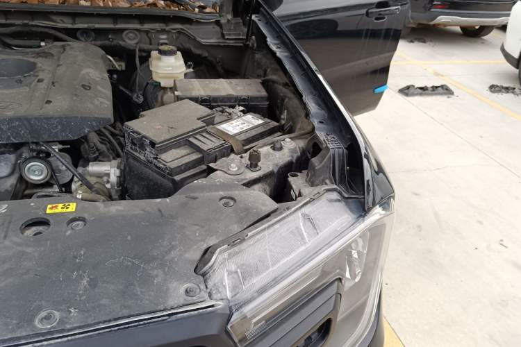 Used Ford Ranger 2023 Shanlin 4x4 Automatic Version Gasoline Engine Bay Left