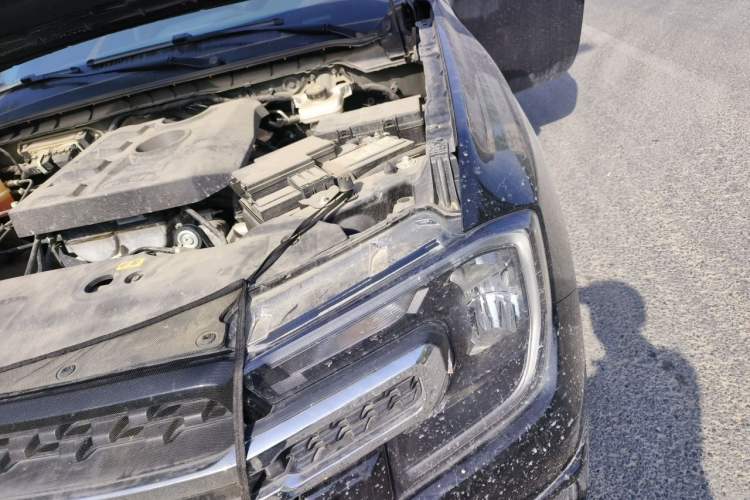 Used Ford Ranger 2023 Trailblazer 4x4 Automatic Version – Gasoline Engine Bay Left