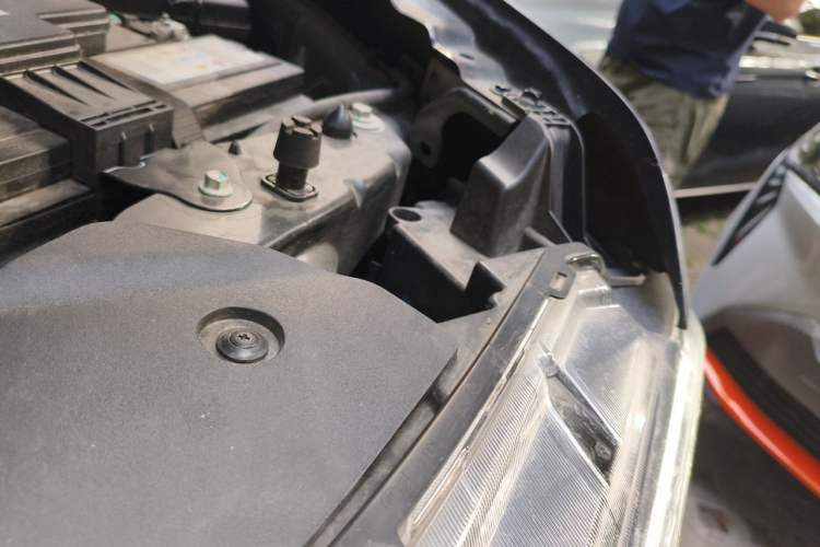 Used Ford Ranger 2023 Trailblazer 4x4 Automatic Version – Gasoline Engine Bay Left