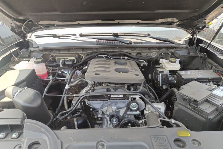 Used Ford Ranger 2023 Trailblazer 4x4 Automatic Version – Gasoline Engine Bay