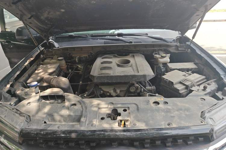 Used Ford Ranger 2023 Trailblazer 4x4 Automatic Version – Gasoline Engine Bay