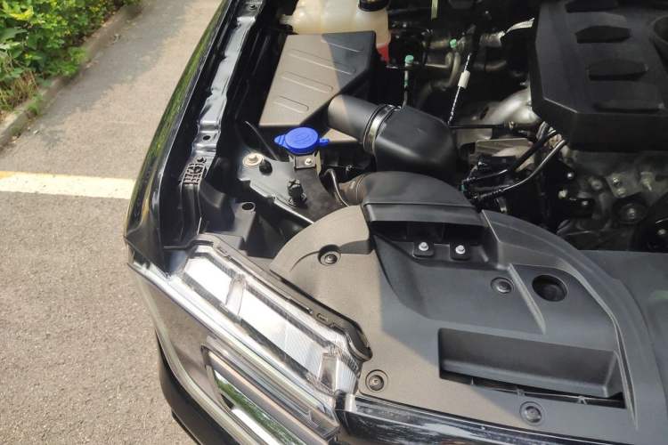 Used Ford Ranger 2023 Trailblazer 4x4 Automatic Version – Gasoline Engine Bay Right