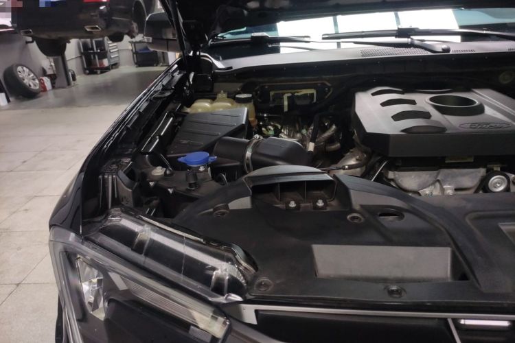 Used Ford Ranger 2023 Trailblazer 4x4 Automatic Version – Gasoline Engine Bay Right