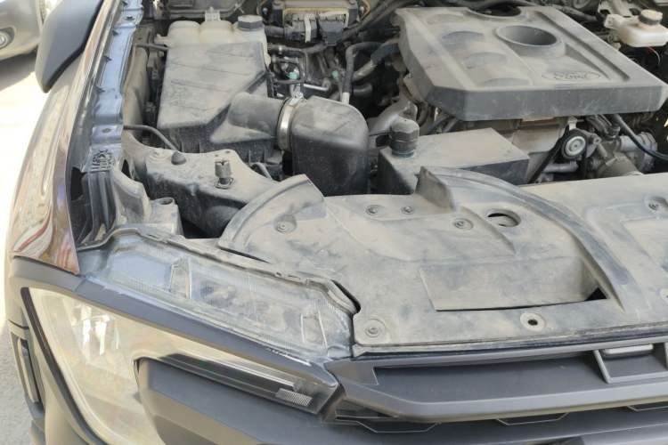 Used Ford Ranger 2023 Trailblazer 4x4 Automatic Off-Road Version – Gasoline Engine Bay Right