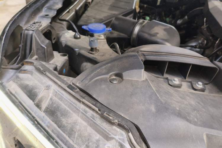 Used Ford Ranger 2023 Trailblazer 4x4 Automatic Version – Gasoline Engine Bay Right