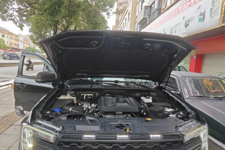Used Ford Ranger 2023 Trailblazer 4x4 Automatic Version – Gasoline Engine Bay