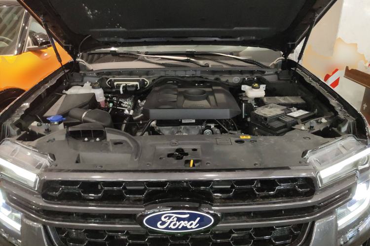 Used Ford Ranger 2023 Wild Terrain 4x4 Automatic Version Gasoline Engine Bay