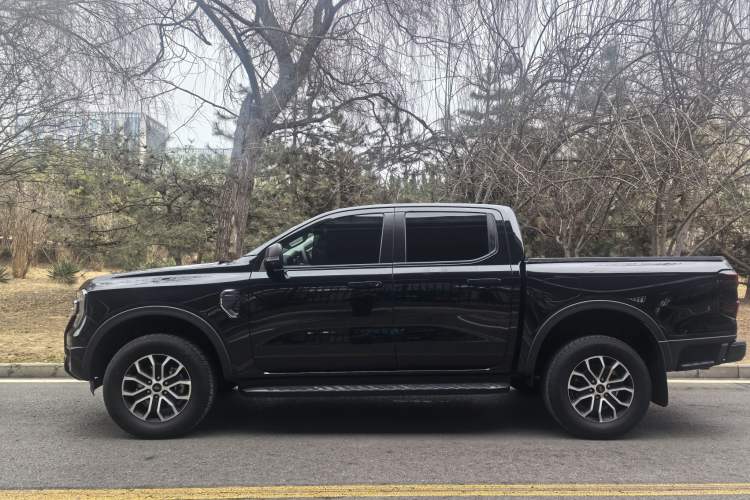 Used Ford Ranger 2023 Trailblazer 4x4 Automatic Version – Gasoline Exterior 2