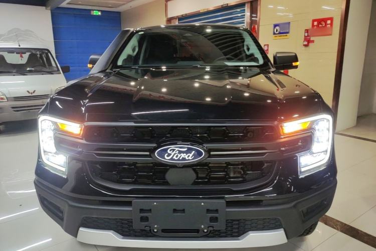 Used Ford Ranger 2023 Trailblazer 4x4 Automatic Off-Road Version – Gasoline Front