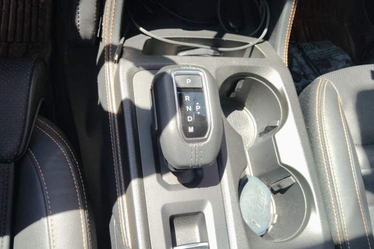 Used Ford Ranger 2023 Trailblazer 4x4 Automatic Version – Gasoline Gear Lever