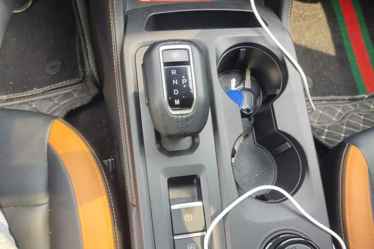 Used Ford Ranger 2023 Trailblazer 4x4 Automatic Version – Gasoline Gear Lever