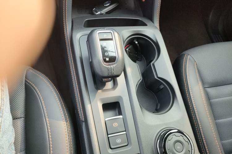 Used Ford Ranger 2023 Trailblazer 4x4 Automatic Version – Gasoline Gear Lever