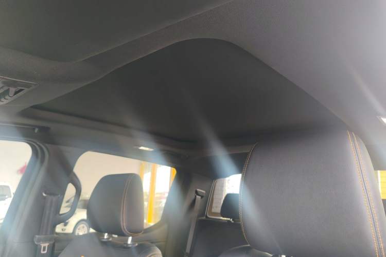 Used Ford Ranger 2023 Wild Terrain 4x4 Automatic Version Gasoline Headliner