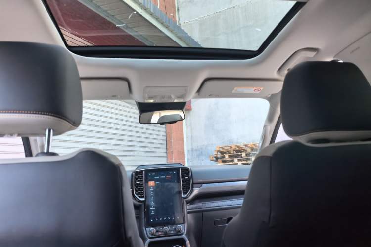 Used Ford Ranger 2023 Trailblazer 4x4 Automatic Version – Gasoline Headliner