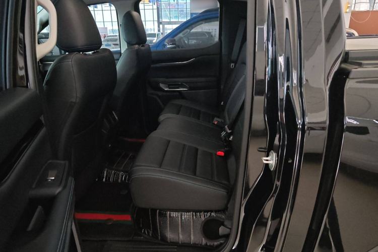 Used Ford Ranger 2023 Shanlin 4x4 Manual Transmission Gasoline Model Interior 1