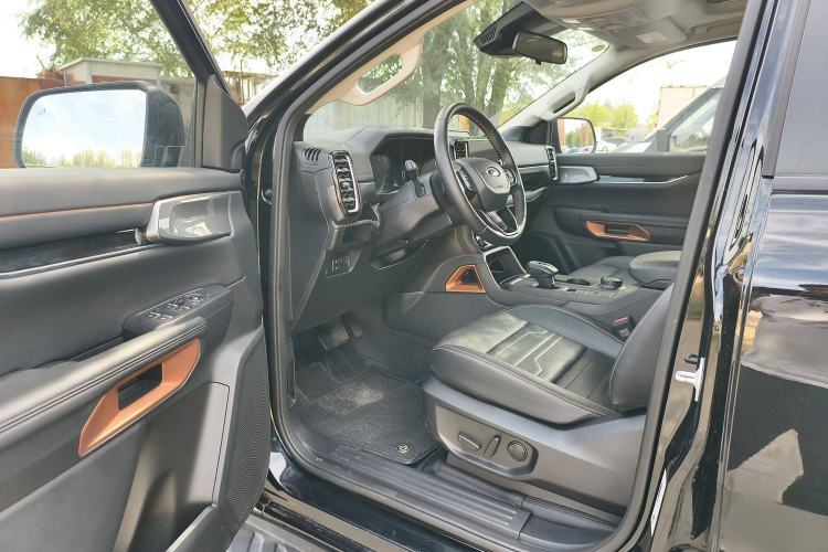 Used Ford Ranger 2023 Trailblazer 4x4 Automatic Version – Gasoline Interior 1