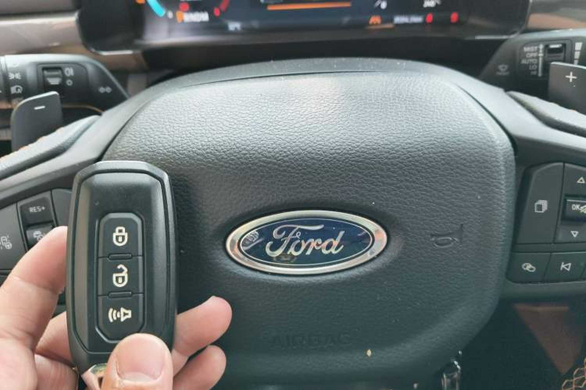 Used Ford Ranger 2023 Trailblazer 4x4 Automatic Version – Gasoline Interior 1