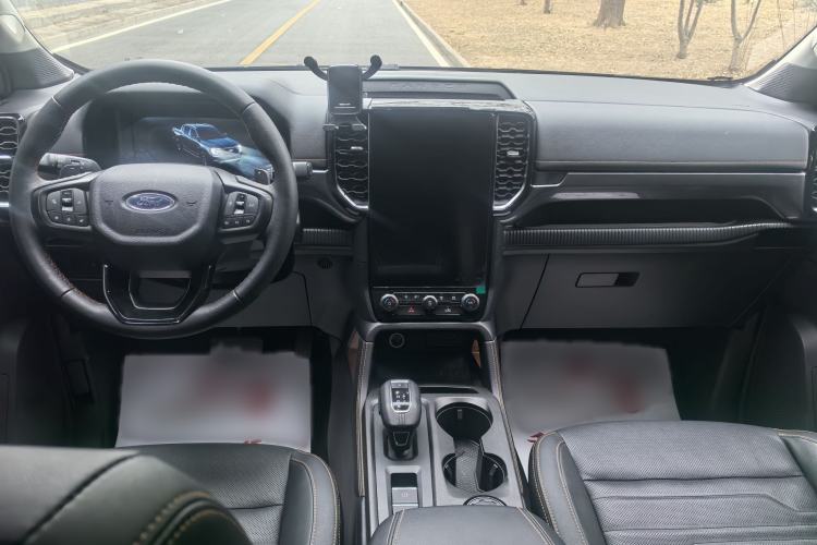 Used Ford Ranger 2023 Trailblazer 4x4 Automatic Version – Gasoline Interior 1
