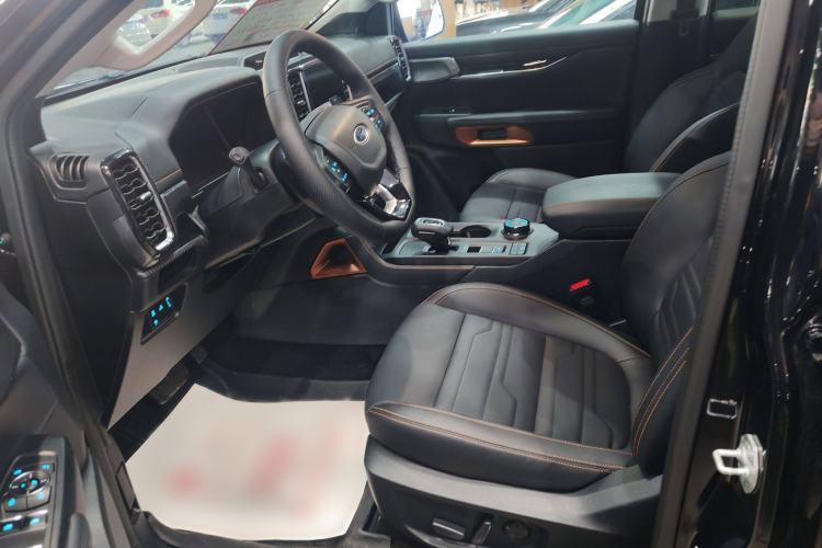 Used Ford Ranger 2023 Trailblazer 4x4 Automatic Version – Gasoline Interior 2