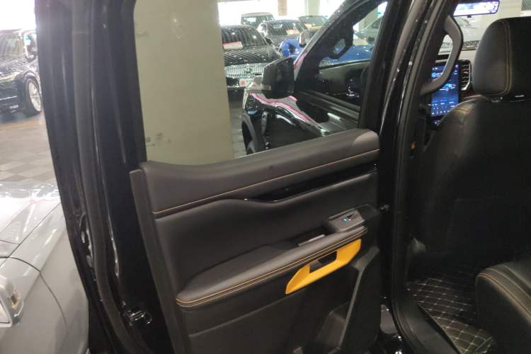 Used Ford Ranger 2023 Wild Terrain 4x4 Automatic Version Gasoline Interior 8