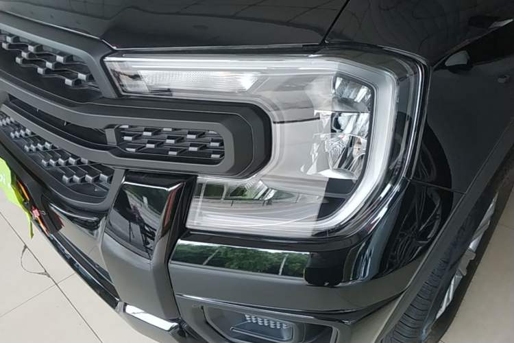 Used Ford Ranger 2023 Shanlin 4x4 Automatic Diesel Left Front Headlight