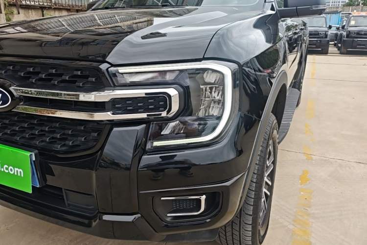 Used Ford Ranger 2023 Trailblazer 4x4 Automatic Diesel Left Front Headlight