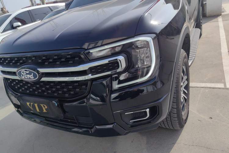 Used Ford Ranger 2023 Trailblazer 4x4 Automatic Diesel Left Front Headlight