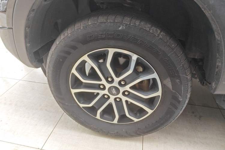 Used Ford Ranger 2023 Trailblazer 4x4 Automatic Version – Gasoline Left Front Wheel Hub