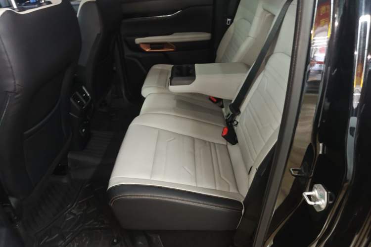 Used Ford Ranger 2023 Trailblazer 4x4 Automatic Off-Road Version – Gasoline Left Rear Seat