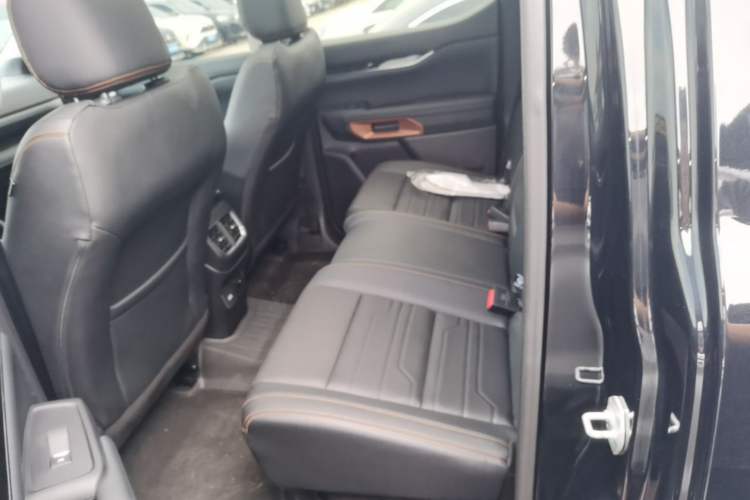 Used Ford Ranger 2023 Trailblazer 4x4 Automatic Version – Gasoline Left Rear Seat