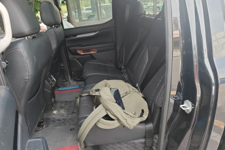 Used Ford Ranger 2023 Trailblazer 4x4 Automatic Version – Gasoline Left Rear Seat