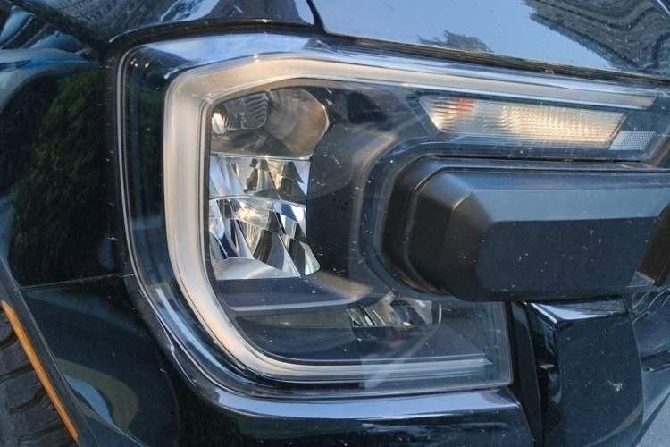 Used Ford Ranger 2023 Trailblazer 4x4 Automatic Diesel Right Front Headlight