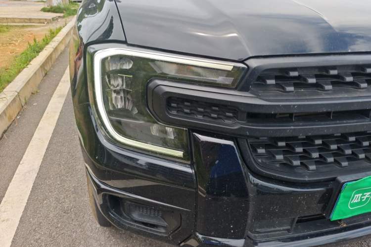 Used Ford Ranger 2023 Shanlin 4x4 Manual Diesel Right Front Headlight