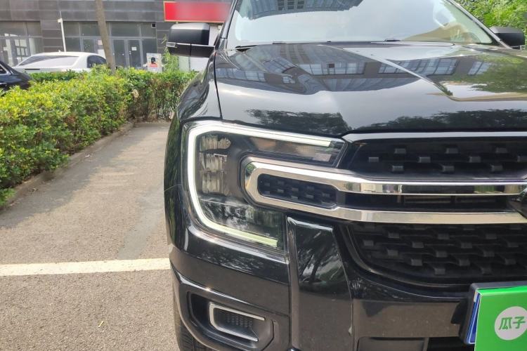 Used Ford Ranger 2023 Trailblazer 4x4 Automatic Version – Gasoline Right Front Headlight