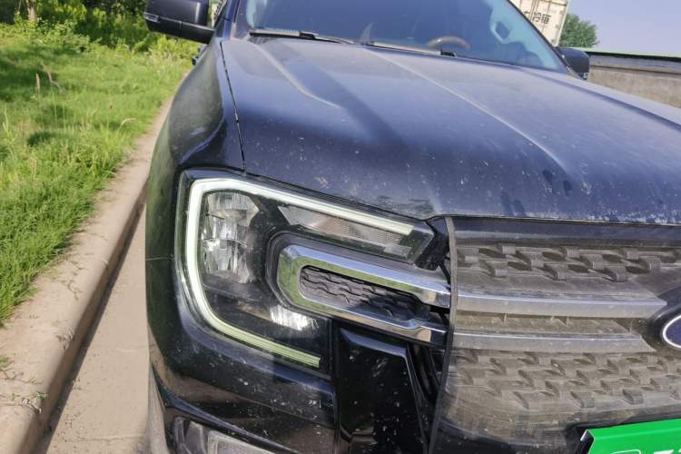 Used Ford Ranger 2023 Trailblazer 4x4 Automatic Version – Gasoline Right Front Headlight