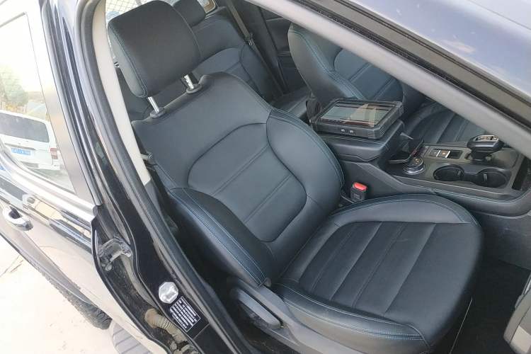 Used Ford Ranger 2023 Shanlin 4x4 Automatic Version Gasoline Right Front Seat