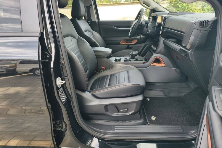 Used Ford Ranger 2023 Trailblazer 4x4 Automatic Version – Gasoline Right Front Seat