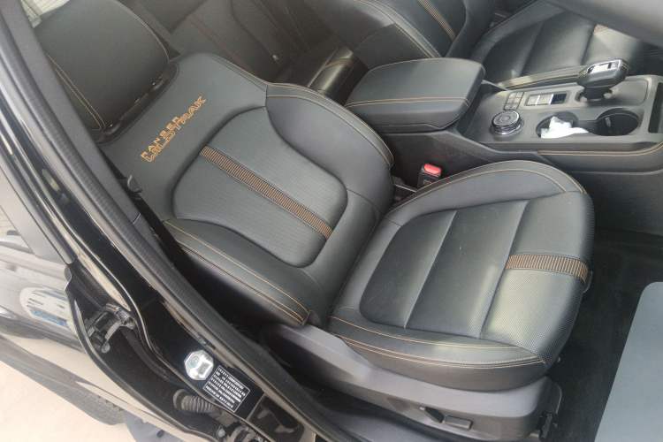 Used Ford Ranger 2023 1st Edition Diesel Right Front Seat