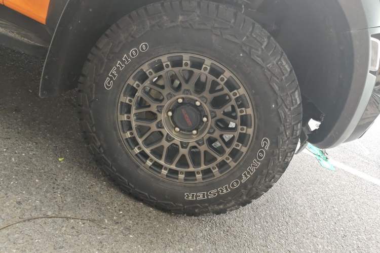 Used Ford Ranger 2023 Trailblazer 4x4 Automatic Version – Gasoline Right Front Wheel Hub